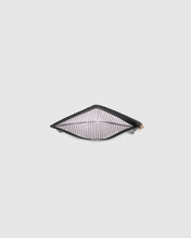 Load image into Gallery viewer, 5670 Lily Wallet - Louenhide
