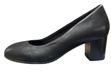 Load image into Gallery viewer, THE BLOCK HEEL
